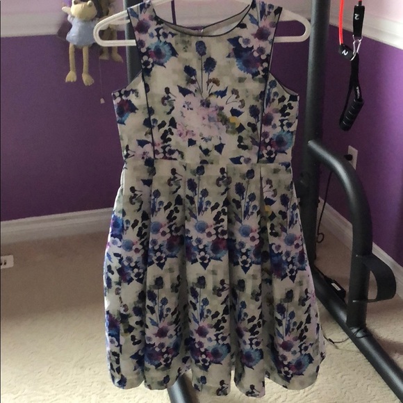 Pippa and Julie dress - Picture 1 of 1